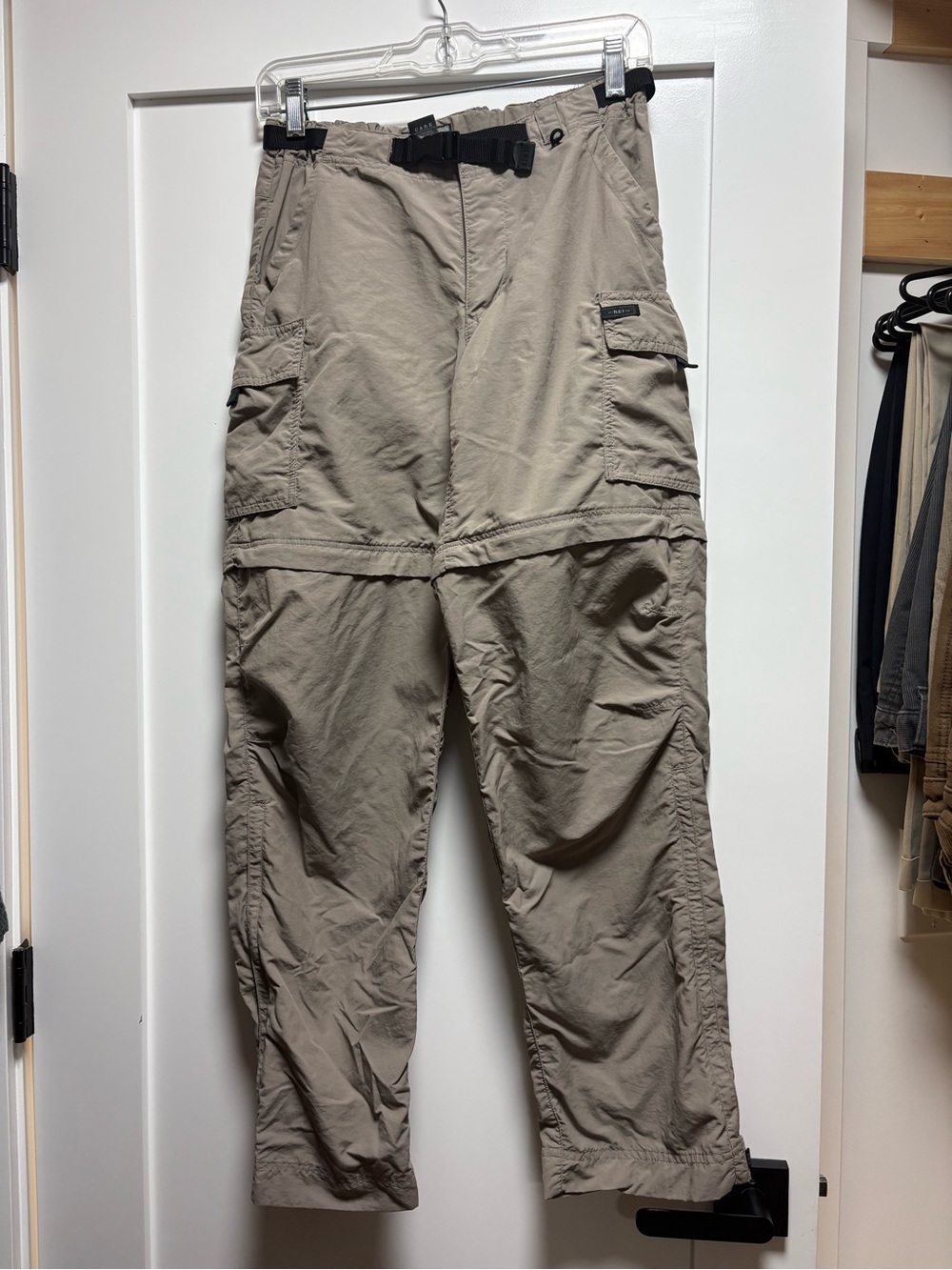 REI women’s  Convertible Cargo Pants - Khaki/Tan